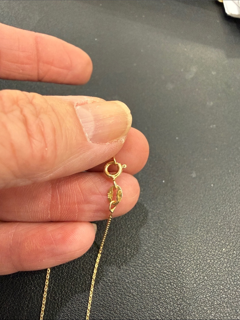 Gold Chain Necklace - Women Jewelry - Picture 3 of 4
